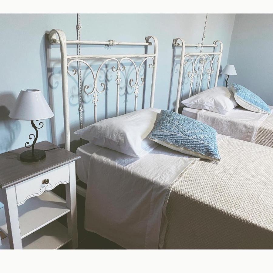 B&B Su Strintu Tuili Екстер'єр фото